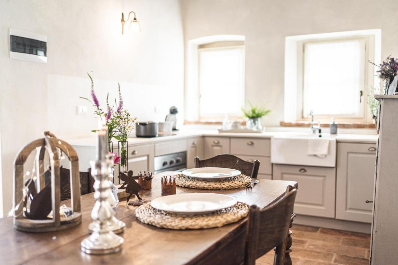 Borgo Dei Gatti Albergo Diffuso & Spa Golferenzo Exteriör bild